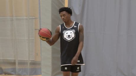 After ‘miraculous recovery’ from bullet wound, Sea Bears rookie looks to make his mark