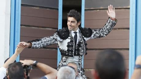 Perera, con dos orejas, y "Bellotero" de La Quinta triunfan en inicio de feria San Antolín