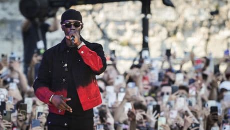 Le rappeur Werenoi, plus gros vendeur de disques en France, est mort à 31 ans