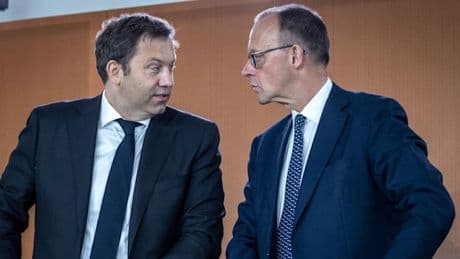 Merz vs. Klingbeil – Das steckt hinter dem Kampf um das Steuererbe von Olaf Scholz