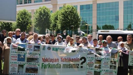 AKP’li vekilin madeninde kaçak atık havuz inşasına köylülerden tepki