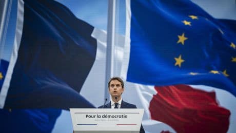 Pour se tailler un espace politique, Gabriel Attal mise sur les idées