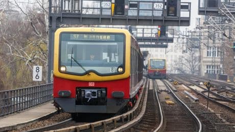 Berlin: S-Bahn fährt mit Fahrgästen auf Abstellgleis – warum?