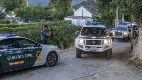 Liberan a una mujer retenida por &quot;Pedro el loco&quot;: se atrincheró en su casa después de matar a su marido