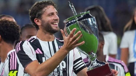 Locatelli, l'Arabia e Comolli: l'offerta rifiutata, il rilancio, le scelte del mercato Juve