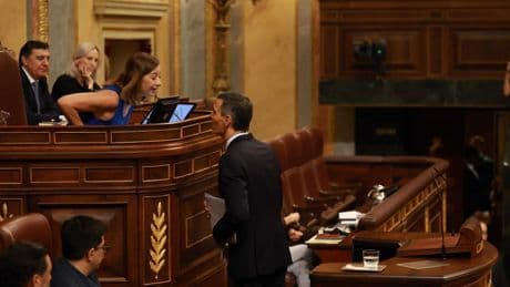 Sánchez creará una agencia anticorrupción independiente en un plan con el aval de la OCDE