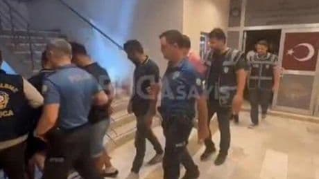 İzmir’deki sahtecilik olayında mağdurlar da dolandırıcılar da hapse girdi