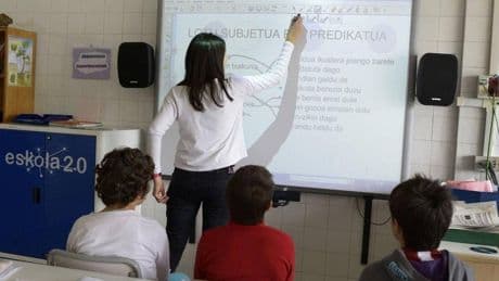 Abierto el plazo para apuntarse a los programas de refuerzo de euskera para docentes