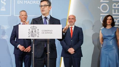 Bolaños, en la picota tras la imputación por malversación del delegado del Gobierno en Madrid: &quot;Next stop&quot;, el ministro