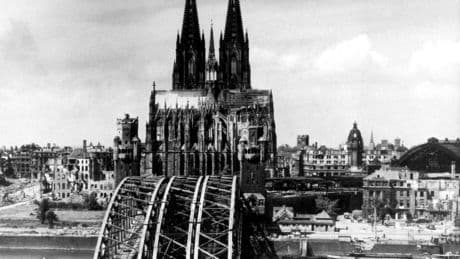 Geschichte: Trümmer an Rhein und Ruhr: 80 Jahre Ende des Weltkriegs