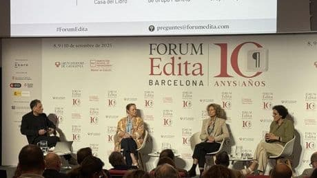 El 'romantasy', la ola juvenil que revoluciona el mercado editorial