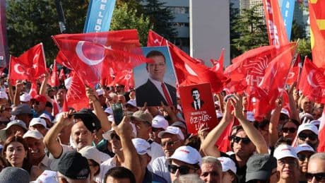Prozess vertagt: Eine Verschnaufpause für die türkische Opposition