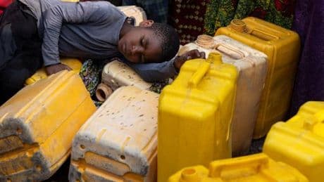 En Afrique, les effets ravageurs du sabotage du système d’aide internationale par Donald Trump