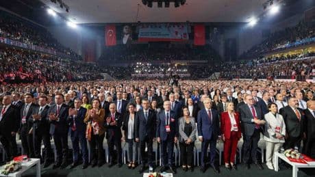 Son Dakika... CHP'nin Kurultay davasında yeni gelişme: İddianame, incelenmek üzere nöbetçi ağır ceza mahkemesine gönderildi
