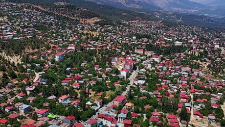 Adanalılar kavruluyor: Yaylalarda nüfus rekoru kırılıyor
