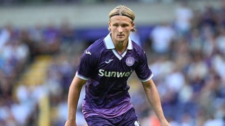 Kasper Dolberg vindt het tijd om terug te keren bij Ajax, Feyenoord huurt aanvaller Cyle Larin van Mallorca