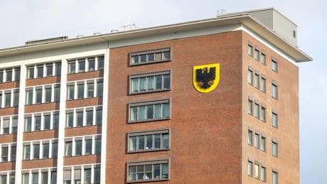 Nordrhein-Westfalen: Stadt Dortmund zieht wegen Streits um AfD-Wahlplakate vor Gericht