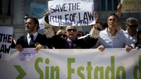 Justicia invita a las asociaciones de jueces y fiscales a comunicar quiénes hicieron huelga para que les detraigan el salario
