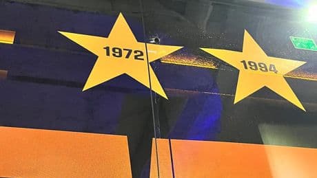 Galatasaray takım otobüsüne taşlı saldırı düzenlendi