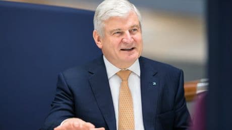 Greedy water execs’ bonus scheme worth MILLIONS is outrageous – they’re filling pockets while pumping rivers with s**t
