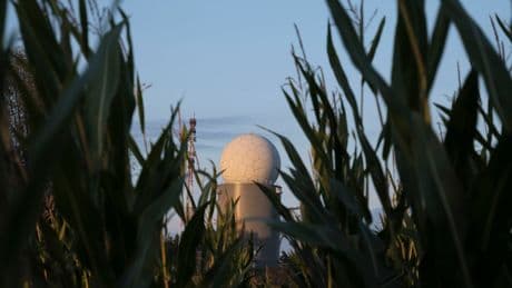 La vida en el confín oriental de la OTAN ante Rusia: “No tenemos miedo”