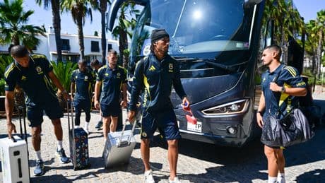 Fenerbahçe, kamp için Portekiz'de