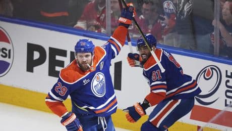Oilers beat Panthers in overtime in Game 1 of the Stanley Cup Final
