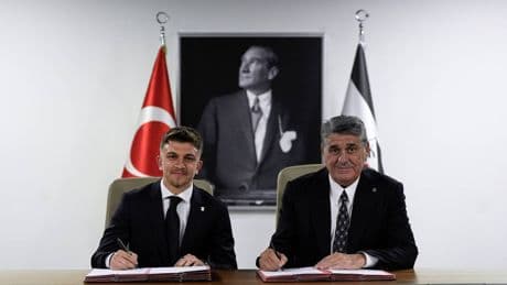 Siyah beyazlı ekibe geri döndü... Beşiktaş, Rıdvan Yılmaz transferini resmen duyurdu!