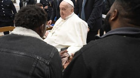« Je vis Pâques comme je peux » : le pape François visite une prison romaine