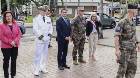 A Paris comme à Nouméa, Manuel Valls mis en échec par la droite