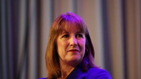 ‘Farcical’ winter fuel U-turn sets up inequality row as wealthy could still qualify