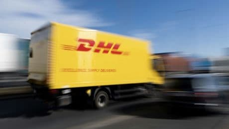 DHL erhöht Preise für einige internationale Päckchen und Pakete