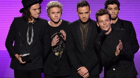 Zayn Malik and Louis Tomlinson reunite after bitter feud and tease huge news