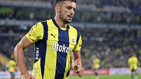 Geen Ajax, Atletico of Rode Ster: Dusan Tadic tekent contract in Verenigde Arabische Emiraten