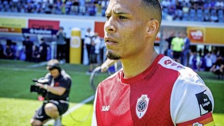 FC Twente probeert topschutter Tjaronn Chery (36) terug te halen