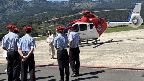 La Ertzaintza renueva su flota de helicópteros con la llegada de un segundo aparato