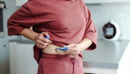 Contraception warning to women using weight-loss jabs