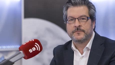 Muere Fernando Lázaro, uno de los grandes del periodismo español