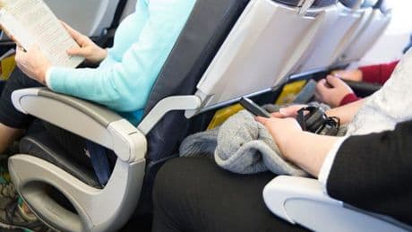 Brits warned to stop adopting common sitting position on flights