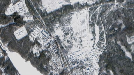 Wie vor dem Überfall auf die Ukraine: Russland rüstet an der finnischen Grenze massiv auf - Skandinavien alarmiert