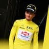 Van der Poel baalt na val Philipsen: ‘Zijn onze sprinter en ons Tour-doel kwijt'
