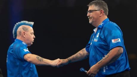Bei der WM in Frankfurt - Darts-Legenden kassieren unglaubliche Packung!