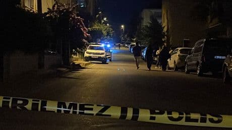 Ümraniye'de sokakta saldırıya uğrayan kadın hayatını kaybetti