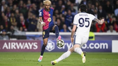 FC Barcelone-Inter Milan : «C’est le meilleur joueur du monde», Bastoni encense Lamine Yamal