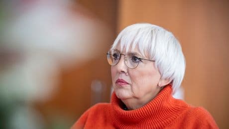 Millionen für Ex-Kolonien: Lesen Sie mal, was Claudia Roth mit Ihrem Steuergeld vorhat