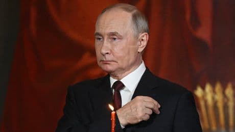 Guerre en Ukraine: l'incertaine trêve de trois jours demandée par Vladimir Poutine entre en vigueur
