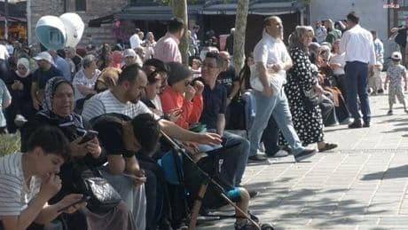 Bayramı İstanbul'da geçiren yurttaş: Böyle dolaşıyoruz, cebimde 1 kuruş yok