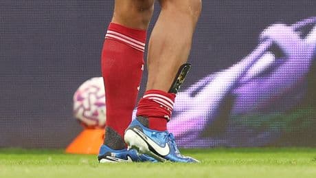 Virgil van Dijk reveals impact of Anthony Gordon’s red card challenge