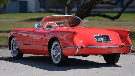 Este fue el primer Corvette de la historia con un V8 en sus entrañas