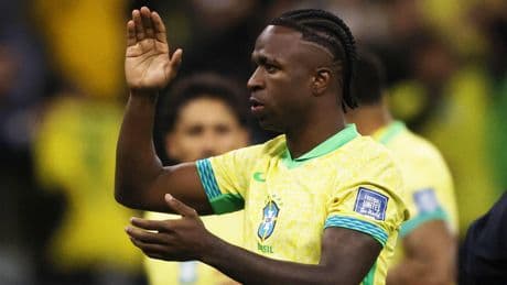 Foot : jusqu'à 22 mois de prison pour quatre supporters, accusés d’avoir pendu à un pont un mannequin de Vinicius